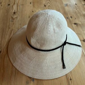 Sungrubbies Floppy Sun Hat Brown Braided Leather Detail OS Off White/Cream